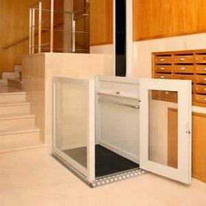 HDP-1 - Elevador de corto recorrido de diseño robusto con capacidad de carga de 300 kg y velocidad de elevación de 0,10 m/s.